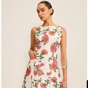 NWT Commense Red Floral Mini Dress size Small